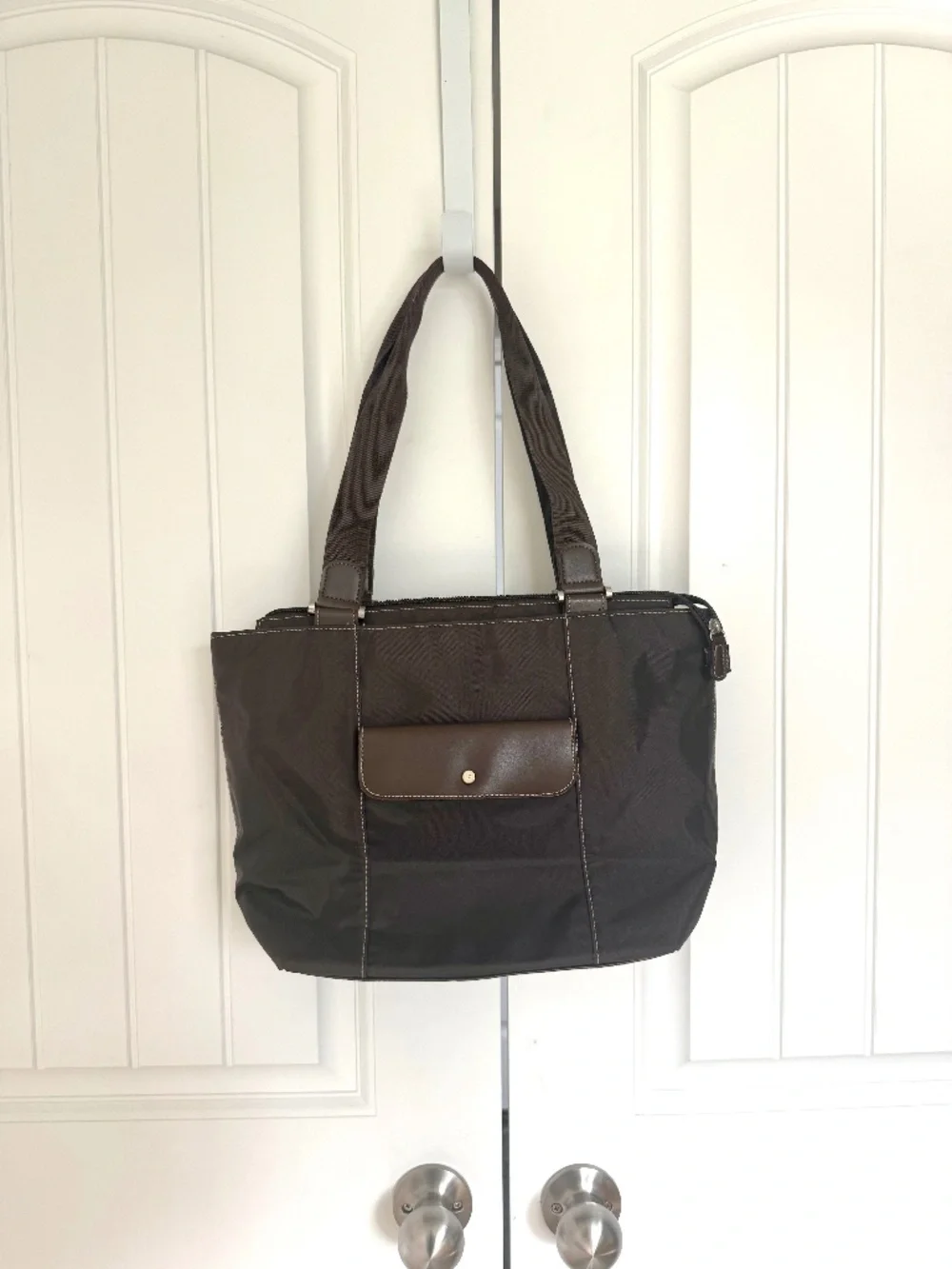 Liz Claiborne Brown Nylon Tote Shoulder Bag Lightweight Work Travel